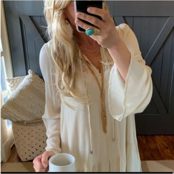 Dresses & Skirts - $10 A Wardrobe Staple (Dress/Tunic)